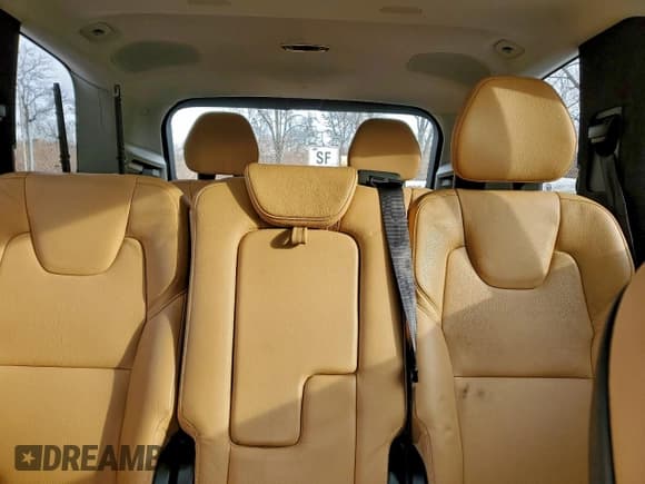 ✅ 2016 Volvo XC90 T6 Momentum • VIN: YV4A22PK0G1075655 • Lot: 95979195. Listed on Copart with 75,463 mi. Free auction sales archive from the USA and detailed vehicle history report at DreamBid. Image 10.