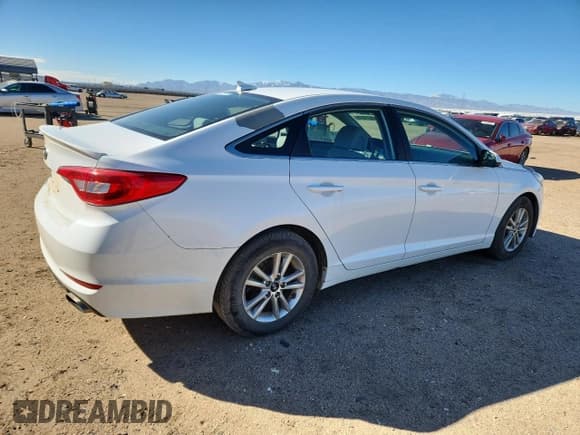 ✅ 2017 Hyundai Sonata 2.4L • VIN: 5NPE24AF7HH498173 • Лот: 87271815. Опубликован ранее на Copart с пробегом 161 371 миль. Бесплатный доступ к архиву аукционных продаж из США и подробный отчёт об истории автомобиля на DreamBid. Изображение 3.