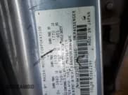 ✅ 2005 Mazda 3 s • VIN: JM1BK323051223460 • Lot: 90010105. Wystawiony na Copart z przebiegiem 282 968 mil. Bezpłatny archiwum sprzedaży aukcyjnych z USA i szczegółowy raport historii pojazdu na DreamBid. Zdjęcie 12.