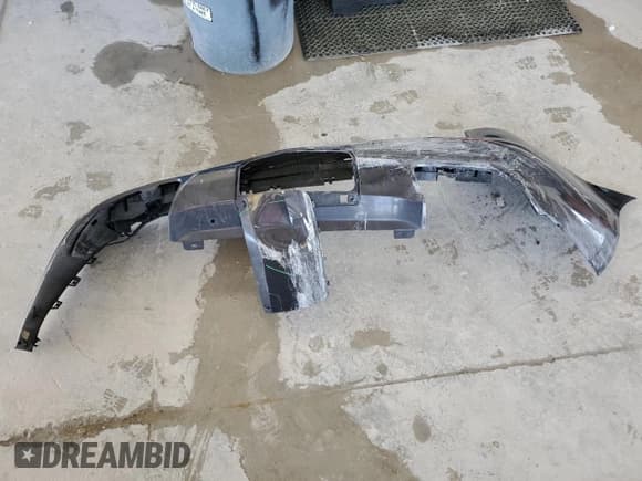 ✅ 2020 Buick Enclave Premium • VIN: 5GAERCKW7LJ273595 • Lot: 58945455. Listed on Copart with 71,460 mi. Free auction sales archive from the USA and detailed vehicle history report at DreamBid. Image 13.