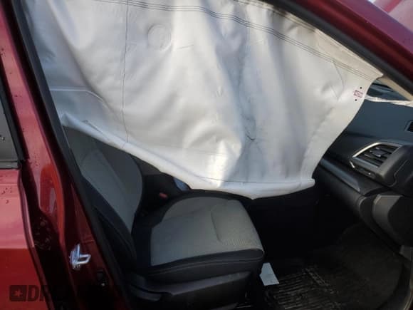 ✅ 2024 Subaru Forester Premium • VIN: JF2SKADC2RH494875 • Lot: 86334645. Wystawiony na Copart z przebiegiem Nie podano. Bezpłatny archiwum sprzedaży aukcyjnych z USA i szczegółowy raport historii pojazdu na DreamBid. Zdjęcie 7.