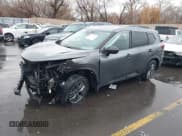 ✅ 2021 Nissan Rogue S • VIN: 5N1AT3AB9MC771750 • Lot: 41208345. Wystawiony na IAAI z przebiegiem 45 501 mil. Bezpłatny archiwum sprzedaży aukcyjnych z USA i szczegółowy raport historii pojazdu na DreamBid. Zdjęcie 2.