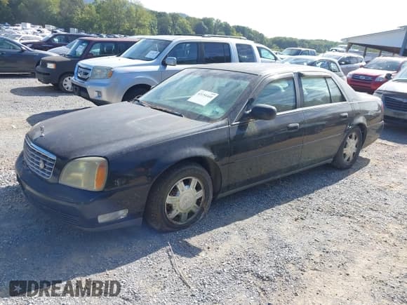 ✅ 2003 Cadillac DeVille • VIN: 1G6KD54Y83U238334 • Lot: 43154460. Wystawiony na IAAI z przebiegiem 140 274 mil. Bezpłatny archiwum sprzedaży aukcyjnych z USA i szczegółowy raport historii pojazdu na DreamBid. Zdjęcie 2.