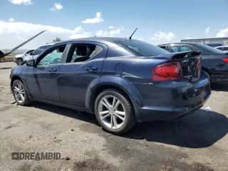 ✅ 2011 Dodge Avenger Heat • VIN: 1B3BD1FG1BN593723 • Лот: 62267544. Опубликован ранее на Copart с пробегом Не указан. Бесплатный доступ к архиву аукционных продаж из США и подробный отчёт об истории автомобиля на DreamBid. Изображение 2.