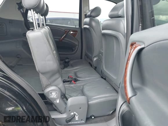 ✅ 1999 Mercedes-Benz M 320/430/500 • VIN: 4JGAB72E0XA125841 • Lot: 43701230. Listed on IAAI with 178,722 mi. Free auction sales archive from the USA and detailed vehicle history report at DreamBid. Image 8.