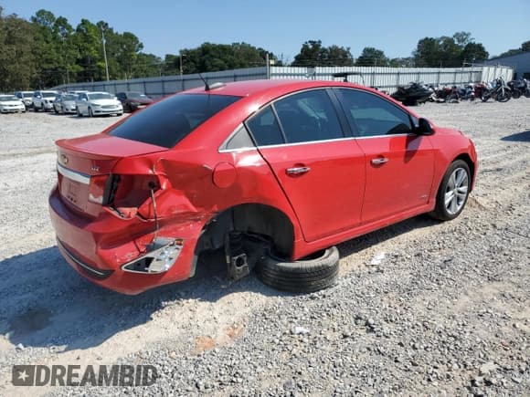 ✅ 2015 Chevrolet Cruze LTZ • VIN: 1G1PG5SB4F7188181 • Лот: 81199135. Опубликован ранее на Copart с пробегом 121 035 миль. Бесплатный доступ к архиву аукционных продаж из США и подробный отчёт об истории автомобиля на DreamBid. Изображение 3.