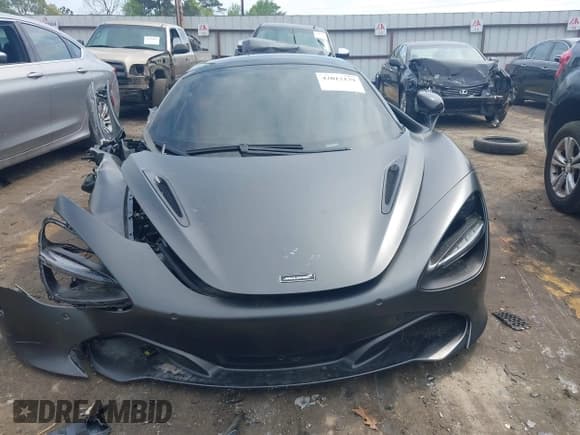 ✅ 2021 McLaren 720S • VIN: SBM14FCA0MW006035 • Lot: 42012139. Wystawiony na IAAI z przebiegiem Nie podano. Bezpłatny archiwum sprzedaży aukcyjnych z USA i szczegółowy raport historii pojazdu na DreamBid. Zdjęcie 12.