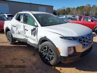 2023 Hyundai Santa Cruz SEL с VIN 5NTJB4AE7PH043443, выставлен на аукционе IAAI как лот 41040006 с пробегом 43 504 миль миль и . История ставок и продаж доступна на DreamBid. Изображение 1.