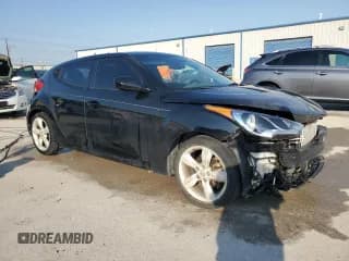 ✅ 2014 Hyundai Veloster • VIN: KMHTC6AD5EU215720 • Lot: 74894404. Wystawiony na Copart z przebiegiem 119 594 mil. Bezpłatny archiwum sprzedaży aukcyjnych z USA i szczegółowy raport historii pojazdu na DreamBid. Zdjęcie 4.