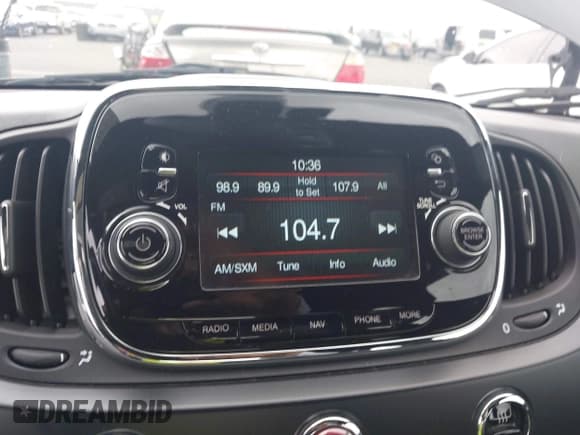 ✅ 2018 FIAT 500e • VIN: 3C3CFFGE1JT369328 • Lot: 43294330. Listed on IAAI with 22,081 mi. Free auction sales archive from the USA and detailed vehicle history report at DreamBid. Image 18.