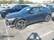 ✅ 2022 Polestar 2 • VIN: LPSED3KA2NL051919 • Lot: 43494778. Wystawiony na IAAI z przebiegiem 12 395 mil. Bezpłatny archiwum sprzedaży aukcyjnych z USA i szczegółowy raport historii pojazdu na DreamBid. Zdjęcie 2.