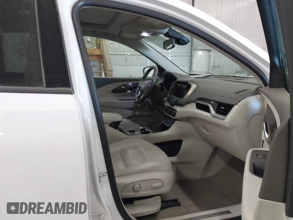 ✅ 2019 GMC Terrain Denali • VIN: 3GKALXEX2KL391849 • Lot: 43384937. Wystawiony na IAAI z przebiegiem 48 063 mil. Bezpłatny archiwum sprzedaży aukcyjnych z USA i szczegółowy raport historii pojazdu na DreamBid. Zdjęcie 5.