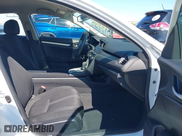 ✅ 2020 Honda Civic LX • VIN: 2HGFC2F61LH543593 • Lot: 43304576. Listed on IAAI with 46,544 mi. Free auction sales archive from the USA and detailed vehicle history report at DreamBid. Image 5.