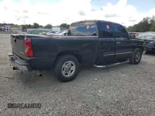 ✅ 2003 Chevrolet Silverado 1500 • VIN: 2GCEC19V031238862 • Lot: 72886864. Wystawiony na Copart z przebiegiem 335 703 mil mil. Skorzystaj z bezpłatnego archiwum sprzedaży aukcyjnych z USA i zobacz szczegółowy raport historii pojazdu na DreamBid. Zdjęcie 3.