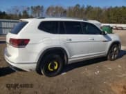 ✅ 2018 Volkswagen Atlas SE • VIN: 1V2FR2CA6JC584015 • Лот: 42130835. Опубликован ранее на Copart с пробегом 130 598 миль. Бесплатный доступ к архиву аукционных продаж из США и подробный отчёт об истории автомобиля на DreamBid. Изображение 3.