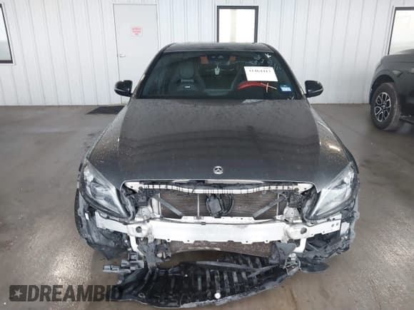 ✅ 2019 Mercedes-Benz C 43 AMG • VIN: 55SWF6EB5KU306751 • Lot: 41464413. Wystawiony na IAAI z przebiegiem 81 507 mil. Bezpłatny archiwum sprzedaży aukcyjnych z USA i szczegółowy raport historii pojazdu na DreamBid. Zdjęcie 12.