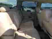 ✅ 2004 Chevrolet Silverado 1500 LS • VIN: 2GCEC13T941347409 • Лот: 70205925. Опубликован ранее на Copart с пробегом 393 526 миль. Бесплатный доступ к архиву аукционных продаж из США и подробный отчёт об истории автомобиля на DreamBid. Изображение 10.