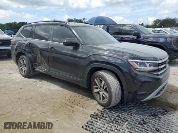 ✅ 2022 Volkswagen Atlas SE • VIN: 1V2DP2CA2NC554450 • Lot: 51267765. Listed on Copart with 48,895 mi. Free auction sales archive from the USA and detailed vehicle history report at DreamBid. Image 4.