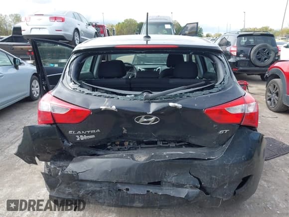 ✅ 2016 Hyundai Elantra • VIN: KMHD35LH5GU287065 • Lot: 43445732. Listed on IAAI with 89,801 mi. Free auction sales archive from the USA and detailed vehicle history report at DreamBid. Image 6.