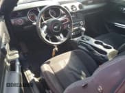 ✅ 2019 Ford Mustang EcoBoost • VIN: 1FA6P8TH8K5118816 • Lot: 57570375. Wystawiony na Copart z przebiegiem 45 582 mil. Bezpłatny archiwum sprzedaży aukcyjnych z USA i szczegółowy raport historii pojazdu na DreamBid. Zdjęcie 8.