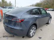 ✅ 2023 Tesla Model Y Long Range • VIN: 7SAYGDEE1PA155811 • Lot: 43469495. Wystawiony na IAAI z przebiegiem 19 710 mil. Bezpłatny archiwum sprzedaży aukcyjnych z USA i szczegółowy raport historii pojazdu na DreamBid. Zdjęcie 4.