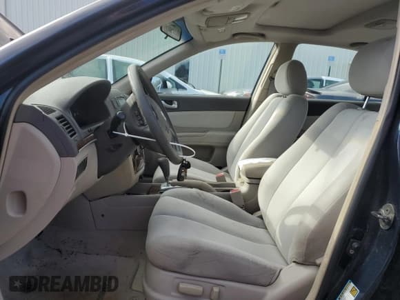 ✅ 2008 Hyundai Sonata GLS • VIN: 5NPET46C28H360066 • Лот: 74056414. Опубликован ранее на Copart с пробегом 193 462 миль. Бесплатный доступ к архиву аукционных продаж из США и подробный отчёт об истории автомобиля на DreamBid. Изображение 7.