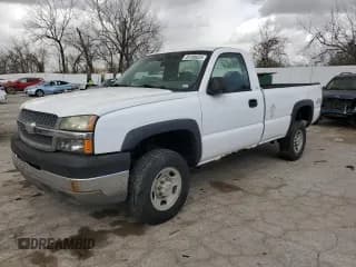 ✅ 2003 Chevrolet Silverado 2500HD Work Truck • VIN: 1GCHK24U03E359796 • Lot: 49188625. Wystawiony na Copart z przebiegiem 153 608 mil. Bezpłatny archiwum sprzedaży aukcyjnych z USA i szczegółowy raport historii pojazdu na DreamBid. Zdjęcie 1.