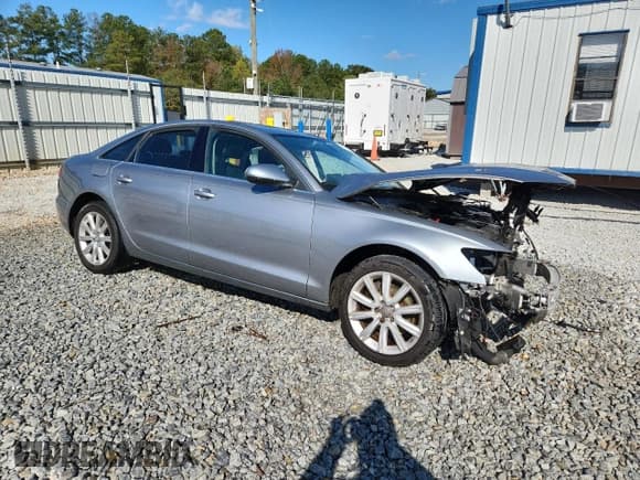 ✅ 2014 Audi A6 Premium Plus • VIN: WAUGFAFC7EN037476 • Лот: 90705755. Опубликован ранее на Copart с пробегом 155 400 миль. Бесплатный доступ к архиву аукционных продаж из США и подробный отчёт об истории автомобиля на DreamBid. Изображение 4.