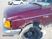 ✅ 1994 Ford Ranger Splash • VIN: 1FTCR15X3RPC11809 • Lot: 41878268. Wystawiony na IAAI z przebiegiem 252 657 mil. Bezpłatny archiwum sprzedaży aukcyjnych z USA i szczegółowy raport historii pojazdu na DreamBid. Zdjęcie 6.