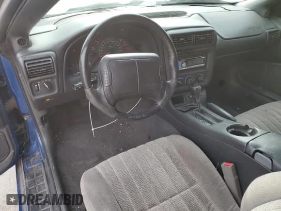 ✅ 1997 Chevrolet Camaro • VIN: 2G1FP22K1V2115432 • Лот: 92048475. Опубликован ранее на Copart с пробегом 124 526 миль. Бесплатный доступ к архиву аукционных продаж из США и подробный отчёт об истории автомобиля на DreamBid. Изображение 8.