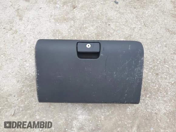 ✅ 2021 GMC Sierra 3500HD Denali • VIN: 1GT49WEY3MF194051 • Лот: 46424285. Опубликован ранее на Copart с пробегом 57 697 миль. Бесплатный доступ к архиву аукционных продаж из США и подробный отчёт об истории автомобиля на DreamBid. Изображение 12.