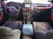 ✅ 2011 Jeep Wrangler Unlimited Sport • VIN: 1J4BA3H15BL565568 • Лот: 90594635. Опубликован ранее на Copart с пробегом 299 329 миль. Бесплатный доступ к архиву аукционных продаж из США и подробный отчёт об истории автомобиля на DreamBid. Изображение 8.