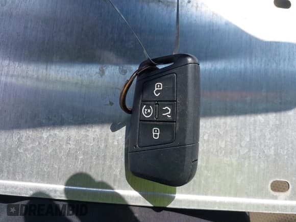 ✅ 2019 Volkswagen Atlas SEL Premium • VIN: 1V2NR2CA3KC501721 • Лот: 43250322. Опубликован ранее на IAAI с пробегом 98 618 миль. Бесплатный доступ к архиву аукционных продаж из США и подробный отчёт об истории автомобиля на DreamBid. Изображение 11.