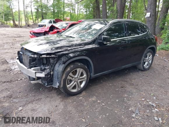 ✅ 2017 Mercedes-Benz GLA 250 • VIN: WDCTG4EB0HJ340971 • Lot: 42322870. Listed on IAAI with 64,272 mi. Free auction sales archive from the USA and detailed vehicle history report at DreamBid. Image 2.