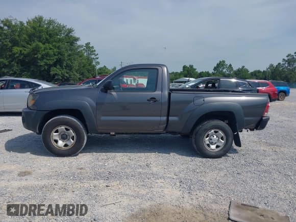 ✅ 2011 Toyota Tacoma • VIN: 5TFPX4EN1BX006647 • Lot: 42572489. Listed on IAAI with 134,895 mi. Free auction sales archive from the USA and detailed vehicle history report at DreamBid. Image 14.