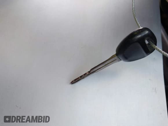 ✅ 1998 Dodge Avenger • VIN: 4B3AU42N9WE117998 • Лот: 43605612. Опубликован ранее на IAAI с пробегом 177 005 миль. Бесплатный доступ к архиву аукционных продаж из США и подробный отчёт об истории автомобиля на DreamBid. Изображение 11.