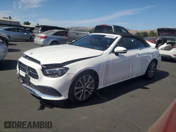 ✅ 2023 Mercedes-Benz E 450 • VIN: W1K1K5JB5PF200400 • Lot: 63434355. Listed on Copart with 22,582 mi. Free auction sales archive from the USA and detailed vehicle history report at DreamBid. Image 1.