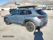 ✅ 2023 Mazda CX-50 Meridian Edition • VIN: 7MMVABXY6PN143140 • Lot: 82288955. Wystawiony na Copart z przebiegiem 42 860 mil. Bezpłatny archiwum sprzedaży aukcyjnych z USA i szczegółowy raport historii pojazdu na DreamBid. Zdjęcie 2.