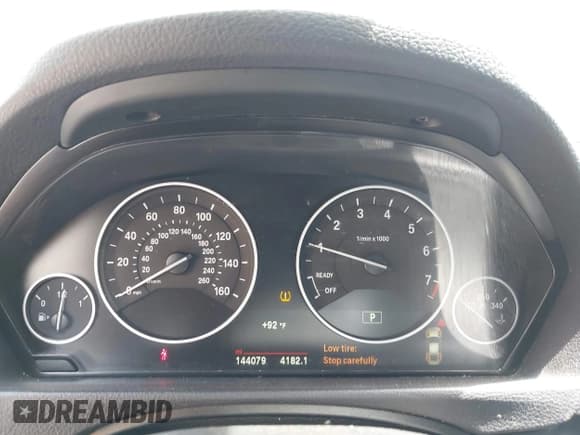 ✅ 2016 BMW 3 Series 328i xDrive • VIN: WBA8E3C53GK503725 • Лот: 42484526. Опубликован ранее на IAAI с пробегом 144 079 миль. Бесплатный доступ к архиву аукционных продаж из США и подробный отчёт об истории автомобиля на DreamBid. Изображение 7.