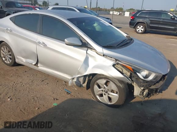 ✅ 2015 Hyundai Elantra Limited • VIN: KMHDH4AE4FU279185 • Lot: 43235848. Listed on IAAI with 134,289 mi. Free auction sales archive from the USA and detailed vehicle history report at DreamBid. Image 6.