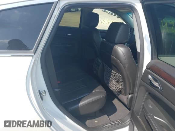 ✅ 2012 Cadillac SRX Premium Collection • VIN: 3GYFNFE39CS561614 • Lot: 42983043. Wystawiony na IAAI z przebiegiem 195 852 mil. Bezpłatny archiwum sprzedaży aukcyjnych z USA i szczegółowy raport historii pojazdu na DreamBid. Zdjęcie 8.