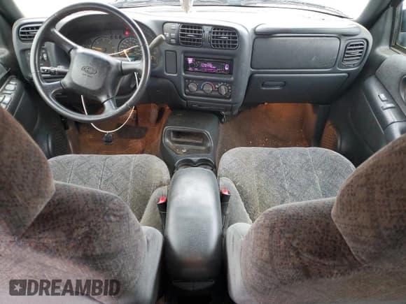 ✅ 2001 Chevrolet S-10 LS • VIN: 1GCDT13W31K154495 • Лот: 50442085. Опубликован ранее на Copart с пробегом 153 728 миль. Бесплатный доступ к архиву аукционных продаж из США и подробный отчёт об истории автомобиля на DreamBid. Изображение 8.