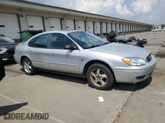 ✅ 2004 Ford Taurus SES • VIN: 1FAHP55S64G148159 • Lot: 68862385. Listed on Copart with 240,782 mi. Free auction sales archive from the USA and detailed vehicle history report at DreamBid. Image 4.