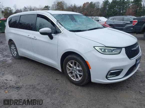 ✅ 2023 Chrysler Pacifica Touring L • VIN: 2C4RC1BG6PR528933 • Lot: 43666386. Listed on IAAI with 63,989 mi. Free auction sales archive from the USA and detailed vehicle history report at DreamBid. Image 1.