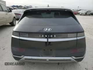 2022 Hyundai Ioniq 5 SE z VIN KM8KM4AE4NU068683, wystawiony jako Copart lot #44712314 z przebiegiem 33 385 mil mil oraz . Historia ofert i sprzedaży dostępna na DreamBid. Obrazek 6.