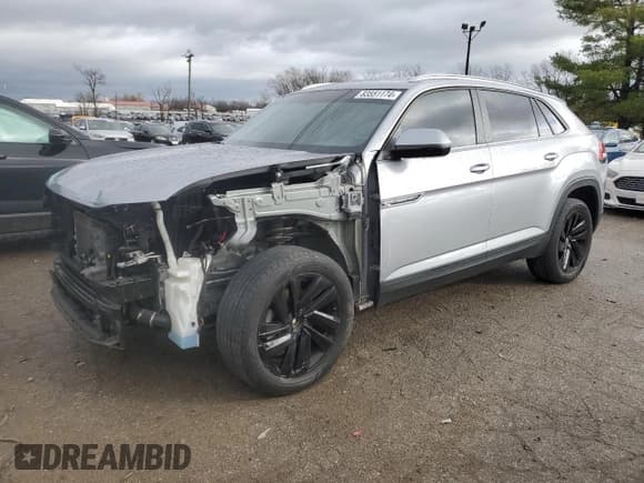 ✅ 2022 Volkswagen Atlas SE • VIN: 1V2WC2CA1NC202593 • Лот: 83551174. Опубликован ранее на Copart с пробегом 62 908 миль. Бесплатный доступ к архиву аукционных продаж из США и подробный отчёт об истории автомобиля на DreamBid. Изображение 1.