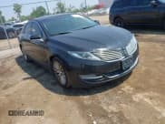 ✅ 2013 Lincoln MKZ • VIN: 3LN6L2G97DR800992 • Lot: 42891140. Wystawiony na IAAI z przebiegiem 200 775 mil. Bezpłatny archiwum sprzedaży aukcyjnych z USA i szczegółowy raport historii pojazdu na DreamBid. Zdjęcie 1.