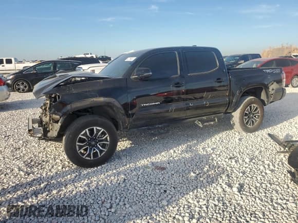 ✅ 2023 Toyota Tacoma SR • VIN: 3TYCZ5AN0PT110522 • Лот: 82789424. Опубликован ранее на Copart с пробегом 45 115 миль. Бесплатный доступ к архиву аукционных продаж из США и подробный отчёт об истории автомобиля на DreamBid. Изображение 1.