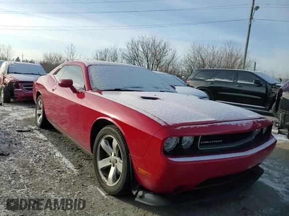 ✅ 2013 Dodge Challenger Rallye Redline • VIN: 2C3CDYAG8DH578901 • Lot: 84758974. Wystawiony na Copart z przebiegiem 128 468 mil. Bezpłatny archiwum sprzedaży aukcyjnych z USA i szczegółowy raport historii pojazdu na DreamBid. Zdjęcie 11.