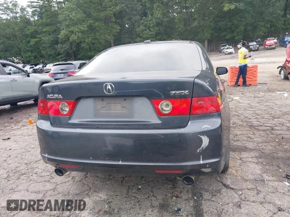 ✅ 2006 Acura TSX Navi • VIN: JH4CL96946C019770 • Lot: 42932977. Listed on IAAI with 372,436 mi. Free auction sales archive from the USA and detailed vehicle history report at DreamBid. Image 16.